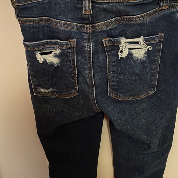 American Eagle ripped jeans - Picture 4 of 4